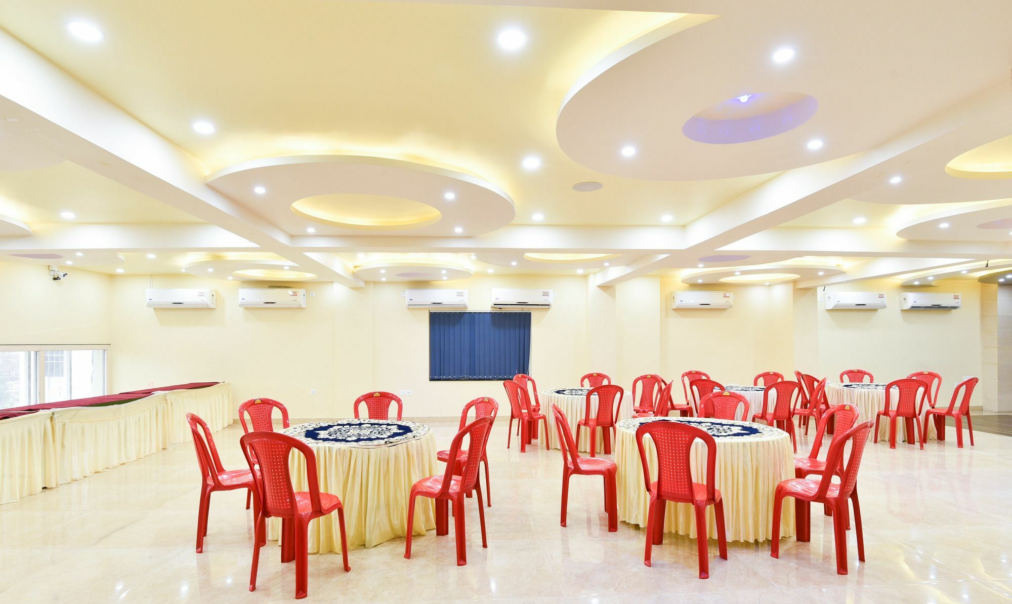 Treebo King'S Court Chandrasekharpur Bhubaneswar Exterior foto